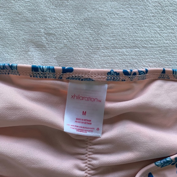 Women’s Bikini - Picture 3 of 7